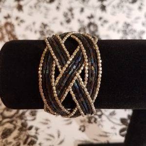 Beaded cuff bracelet  jlp31